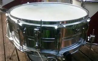 Premier beaded metal snare
