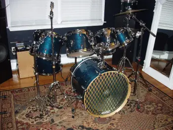 Immaculate Newer Gretsch 7 piece