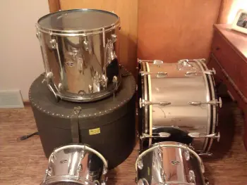 Just picked up a Slingerland 70's Super Rock kit