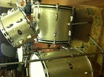 1960's slingerland (?modern solo?) project. First vintage project