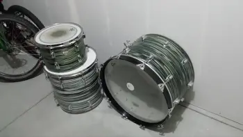 Finding a match for Ludwig Standard blue strata wrap