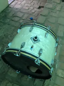Is this a 1970's Ludwig?