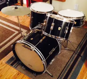 1965 / 1966 Ludwig Club Date Set in Black Lacquer with Matching Pioneer Snare
