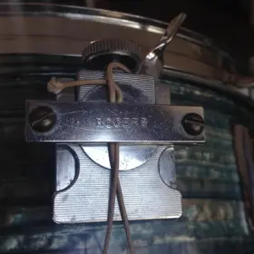 FS: Rogers Luxor Snare in Blue Strata + More