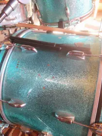 Help finding bass drum cymbal mount for Gretsch