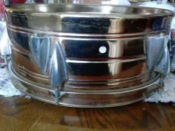 please help identify this copper snare