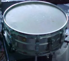 Hello everyone,question about ludwig snare drum