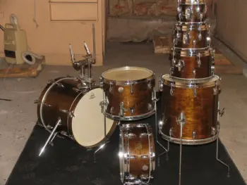 Thoughts on square badge Gretsch oddball kit