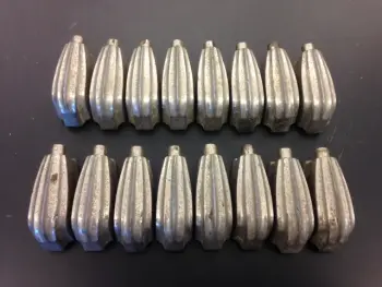 Slingy Beavertail lugs in nickel