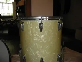 50's Radio King kit w/ single ply snare