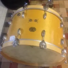Gretsch bass drum needs help