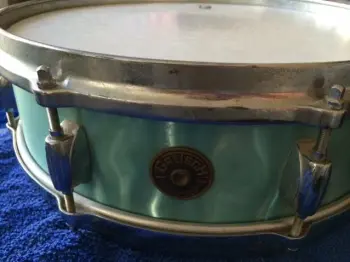 Project: Gretsch Mid 60's Round Badge