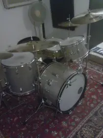 Rogers Silver Sparkle Drums