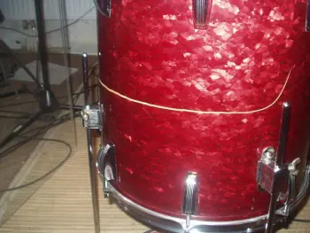 Method to repair small splits in bass drum wrap?