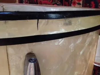 Method to repair small splits in bass drum wrap?