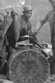 Show your 1920's drummers!! A photo archive