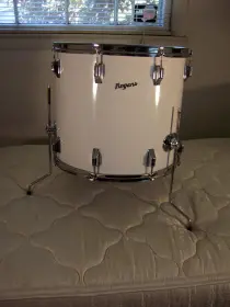 Rogers 16x18&quot; floor tom 1972 era white wrap