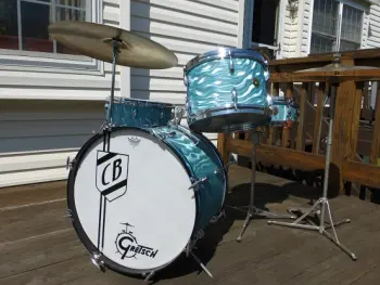 Project: Gretsch Mid 60's Round Badge