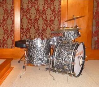 Early 60's Ludwig WMP Kit