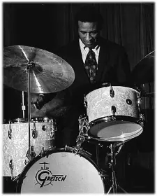 1960's Gretsch Progressive Vintage Drum set 20bd, 18bd, 14fl, 12tm, 14 - $2800 Boston