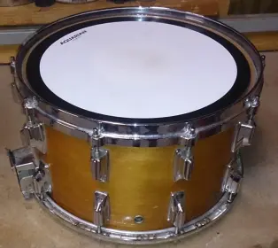 Trying to ID snare drum...