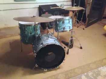Bought a Round Badge Gretsch Dbl Bass Kit - What to DO?