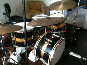 WFL Floor Tom Legs Too Short