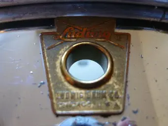Ludwig 60's Keystone Badge: How To Restore?