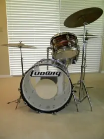 Ludwig Standard selling advice/value