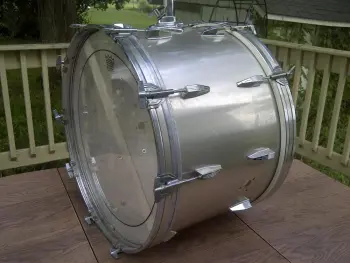 Tama RoyalStar Bass Drum