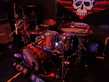Looking for matching kick drum