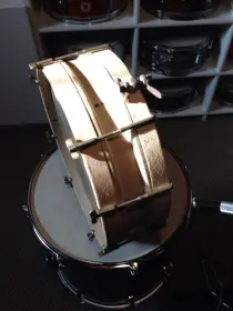 Lyon &amp; Healy snare