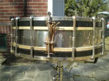 Lyon &amp; healy snare drum