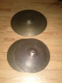 Vintage PEARL DELUXE cymbals!