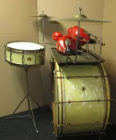 1920's-30's Slingerland Artist drum set