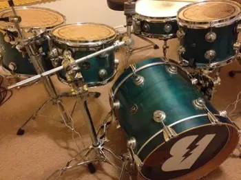 DW Drum set identification and valuation help?