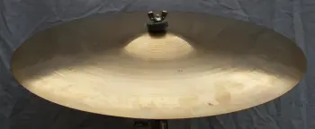 Vintage Super Zyn 5 Star Cymbal crash/ride.....70's