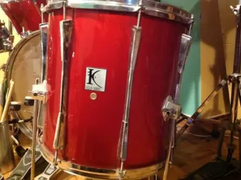 Mystery brand floor tom...Help please!