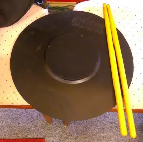 Please help to ID (&amp; value?) a 1965 Ludwig Snare