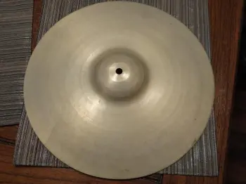 24-inch ride Zildjian: ???