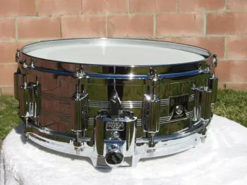 tama king beat snare