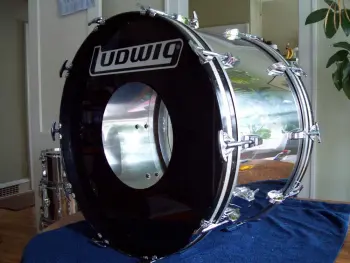 please help :possibly for sale- SS ludwig 7 piece blue/olive