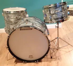 FOR SALE: Vintage 1969 Ludwig Classic 13/16/22 in SBP