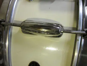 Slingerland '56-59 white lacquer snare?