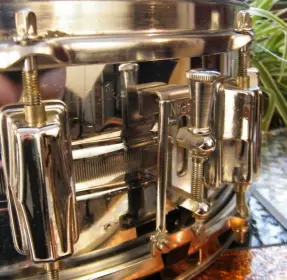 MIJ Snare (Pearl) BUY THIS NOW!