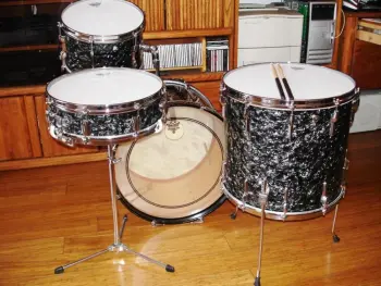 1963 Premier Black Diamond Pearl