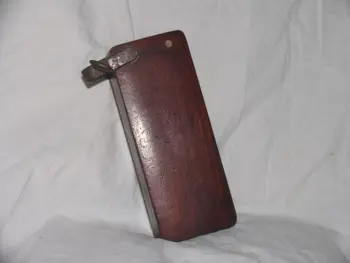 Walnut wood block &amp; clamp