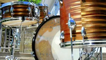 ID Help! Vintage Pearl kit.