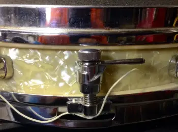 Picking up this Picollo snare (PLZ Help to identify)