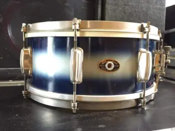 Slingerland 8 lug snare question